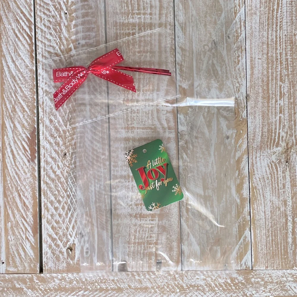 🥳 FREE W purchase..BBW Gift Bag, Bow & Tag 🥳 🆕
